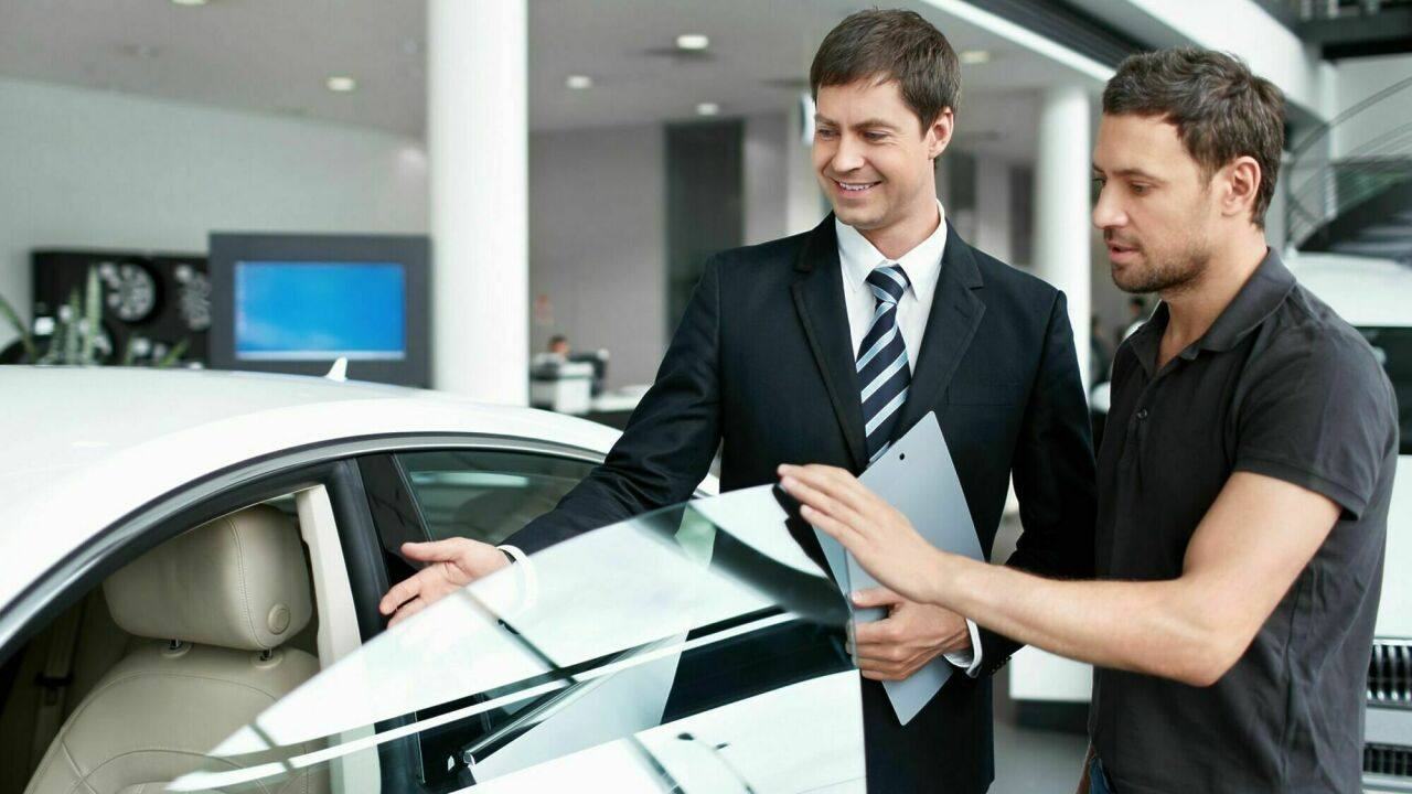 Conecte-se com Facilidade: Seu Carro em Boas Mãos 